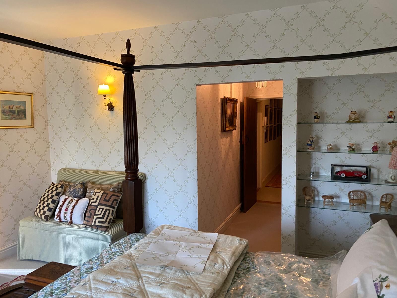 Designer bedroom trellis wallpaper hung to SAAL Design specification